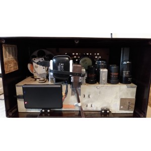 Emerson Radio 1949 557